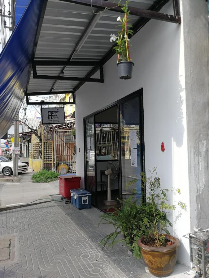 Happy Home Hostel Bangkok Exterior photo